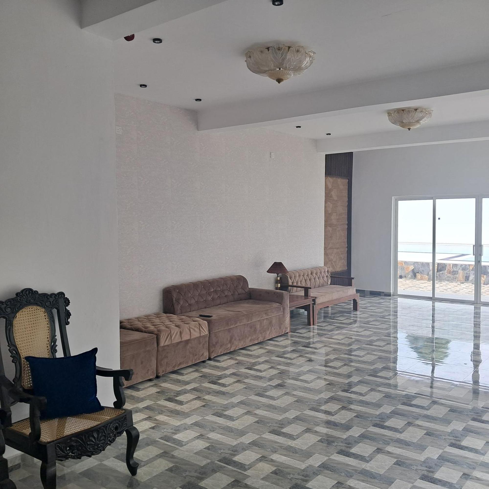 Banco Villa Beruwala Luaran gambar