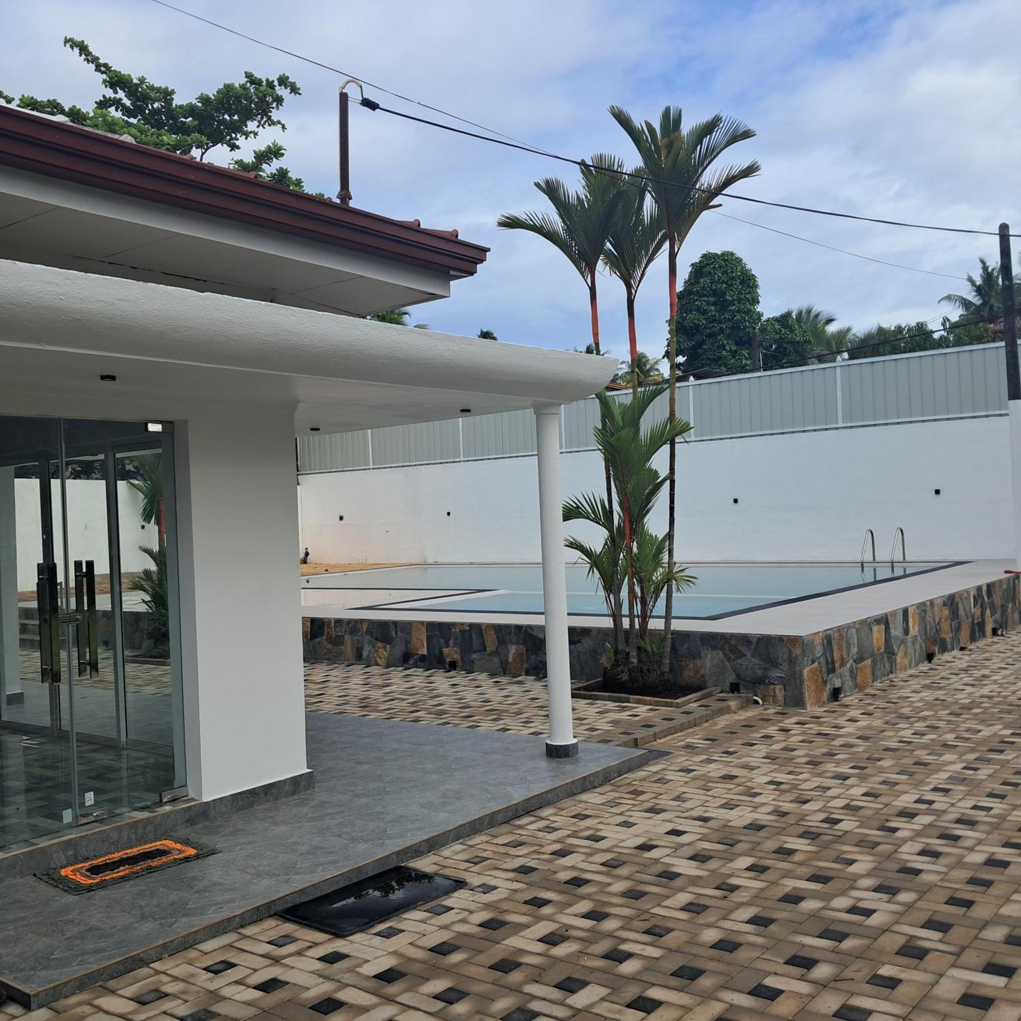 Banco Villa Beruwala Luaran gambar
