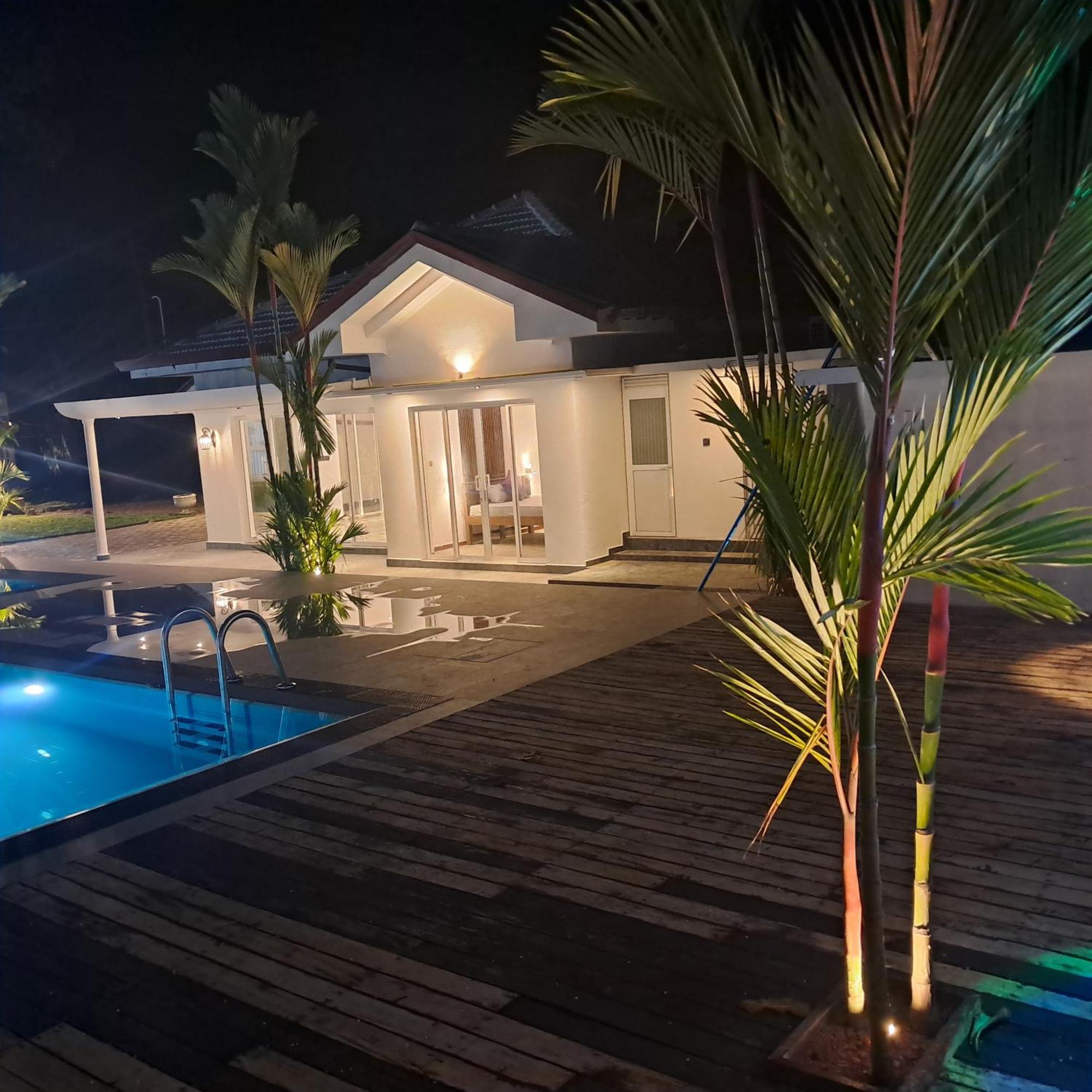 Banco Villa Beruwala Luaran gambar