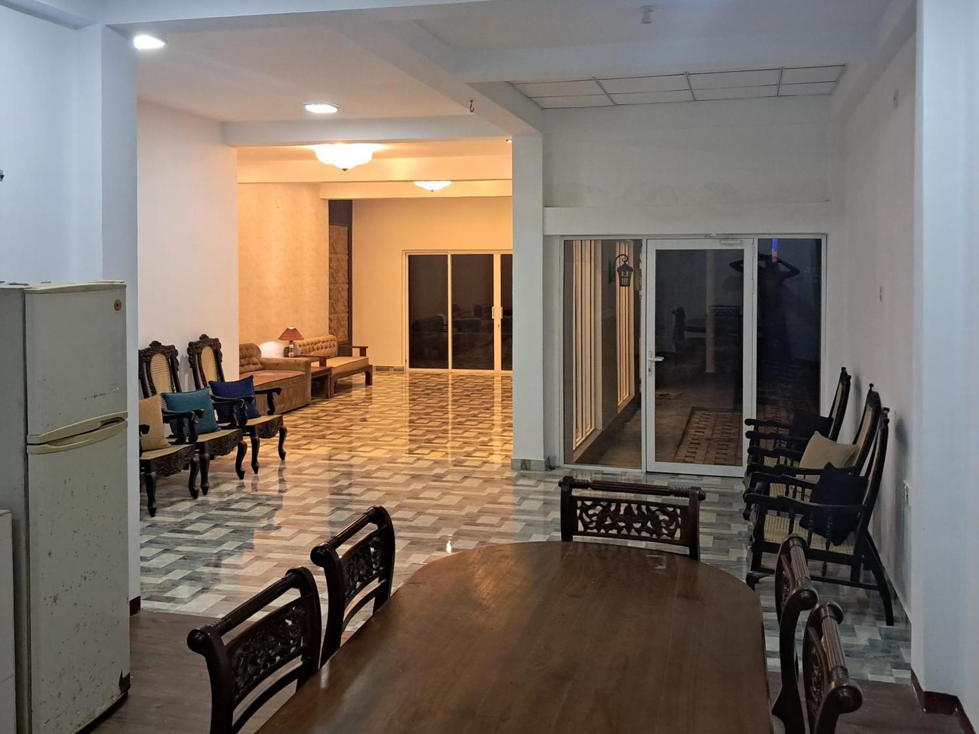 Banco Villa Beruwala Luaran gambar