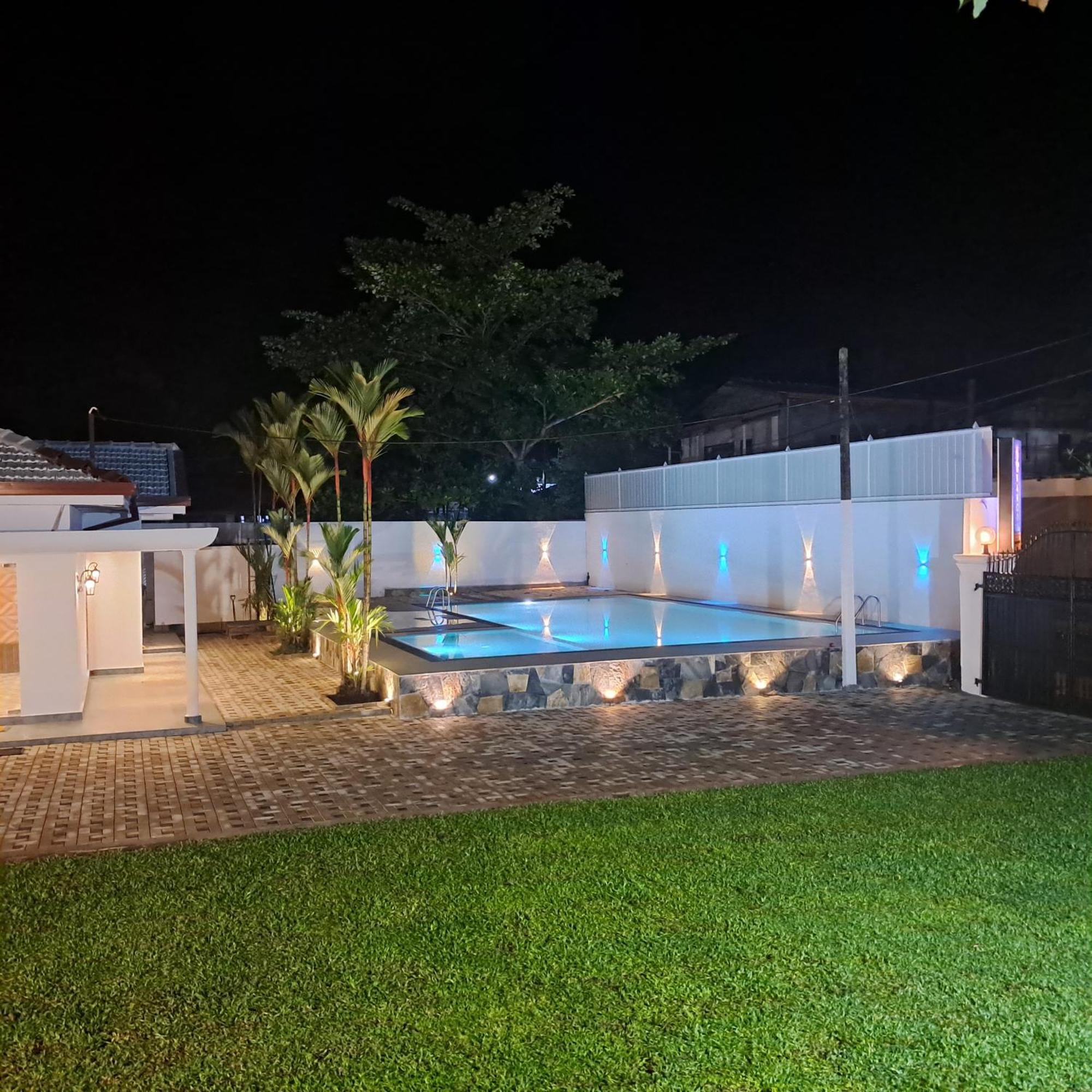 Banco Villa Beruwala Luaran gambar