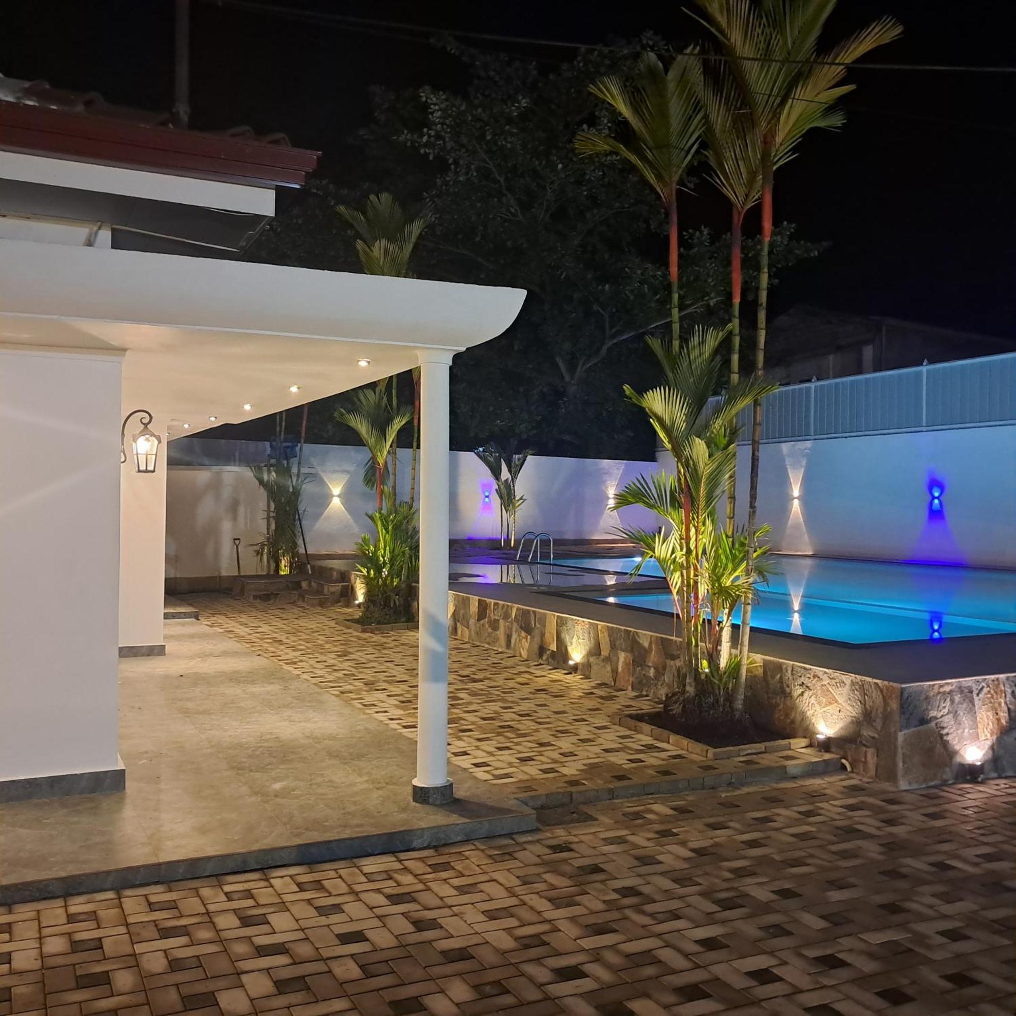Banco Villa Beruwala Luaran gambar