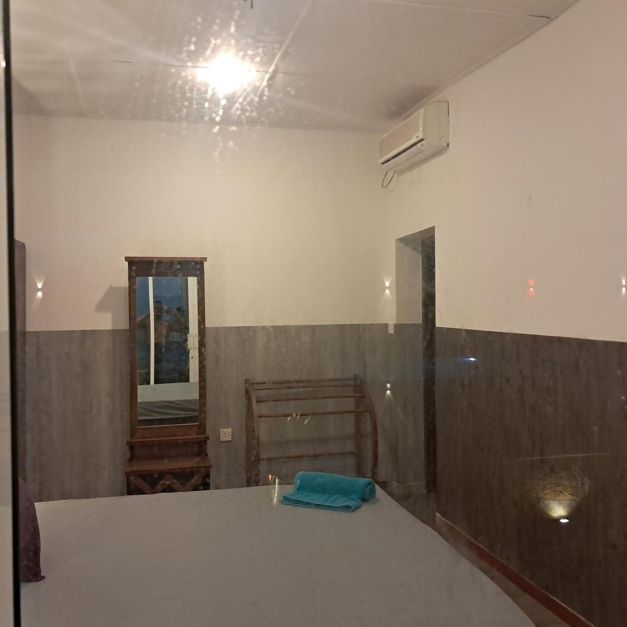 Banco Villa Beruwala Luaran gambar