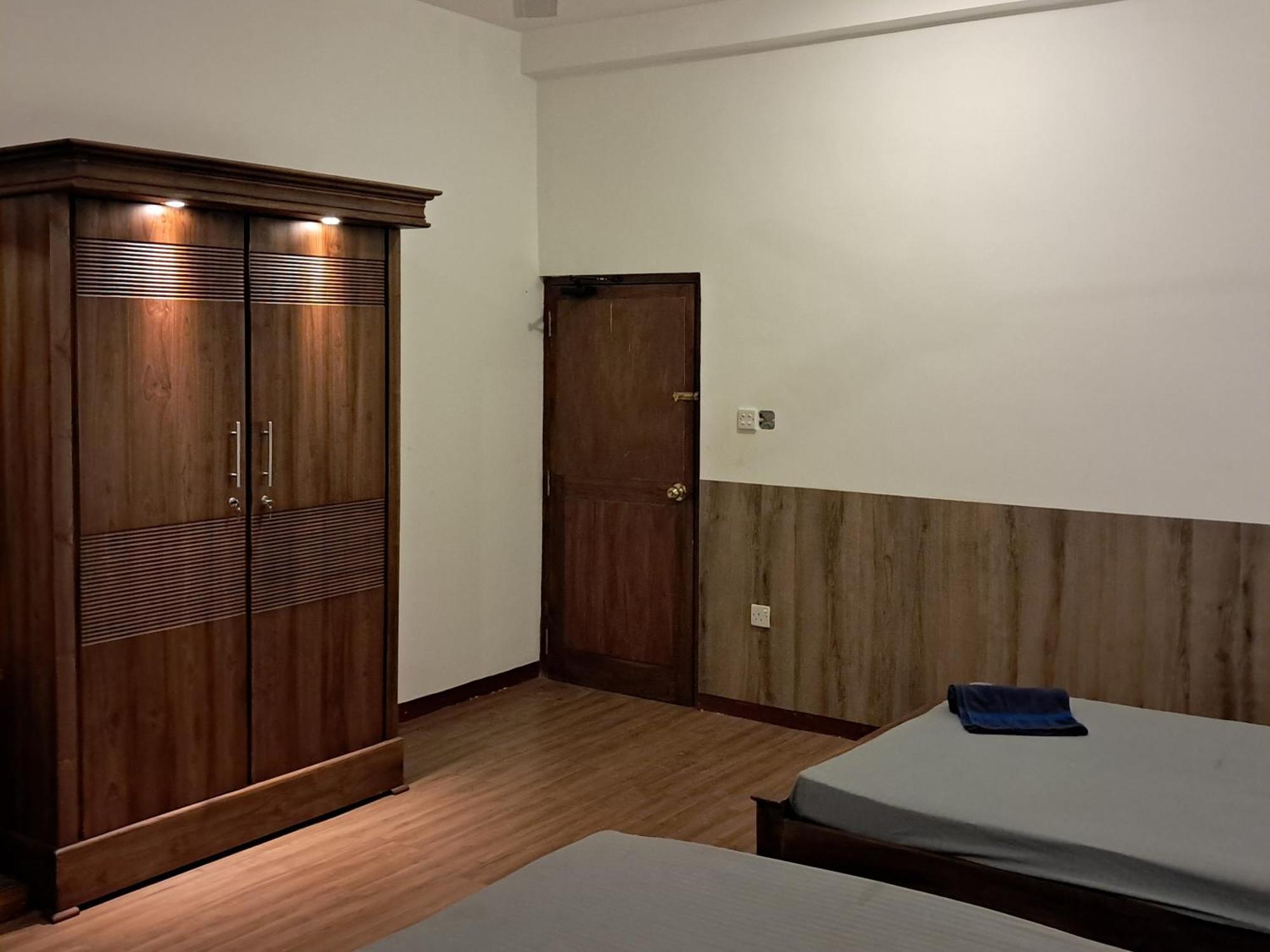 Banco Villa Beruwala Luaran gambar