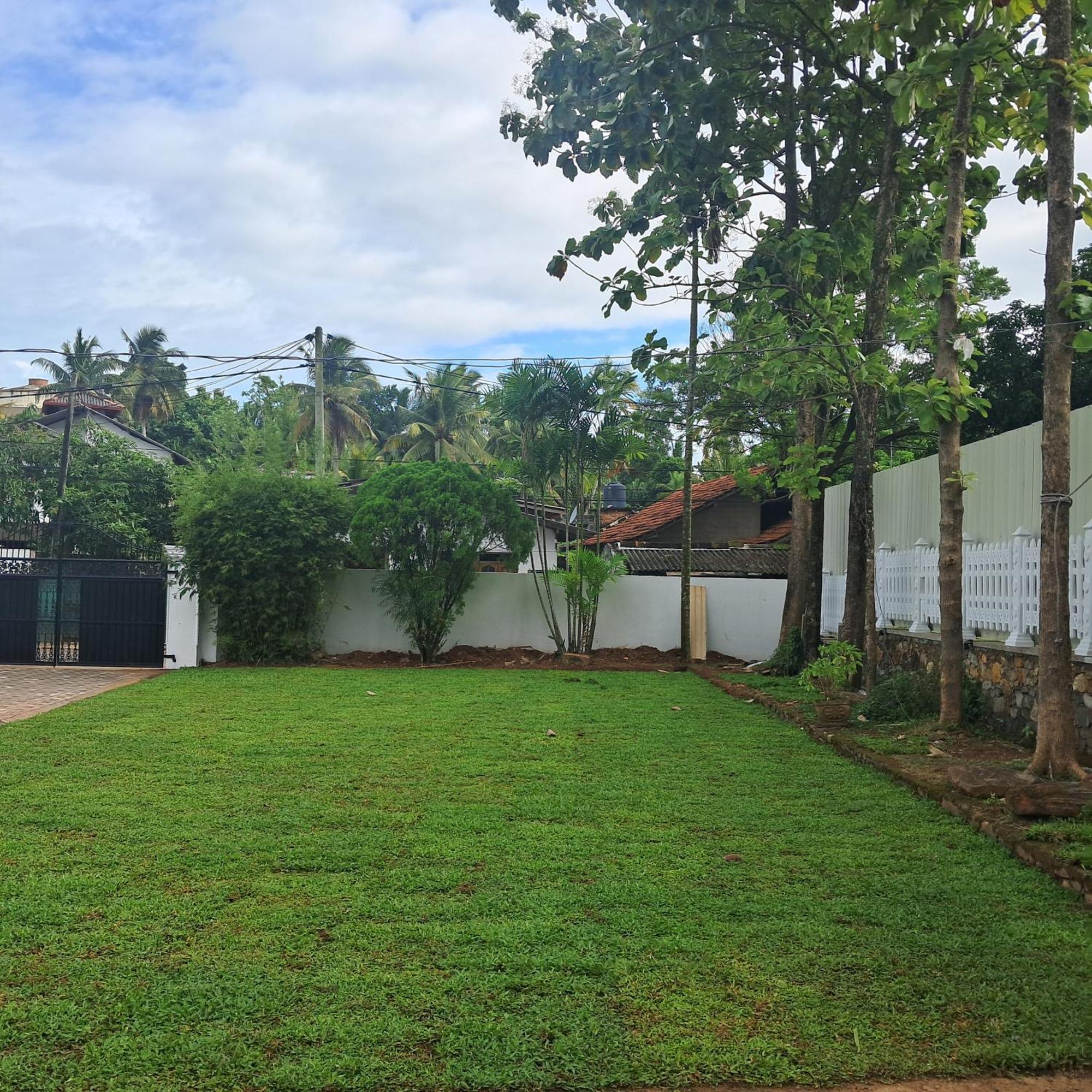 Banco Villa Beruwala Luaran gambar